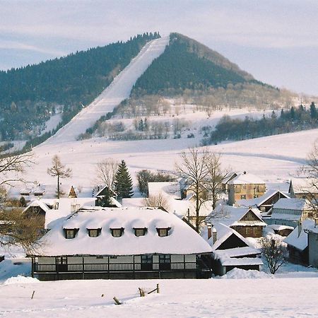 Penzion Javorina Čičmany Exteriér fotografie