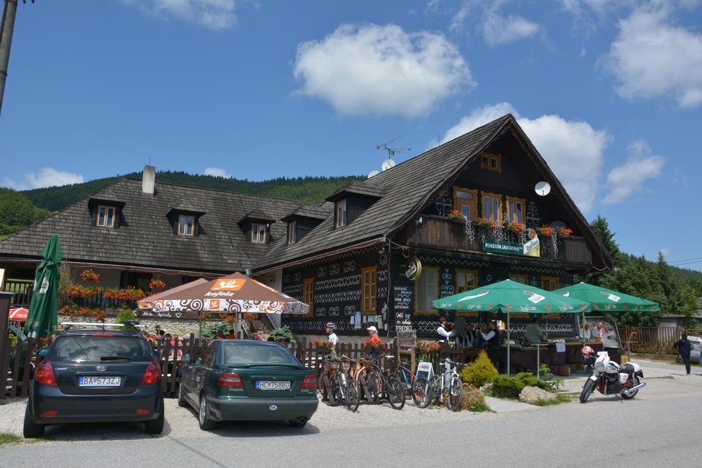 Penzion Javorina Čičmany Exteriér fotografie