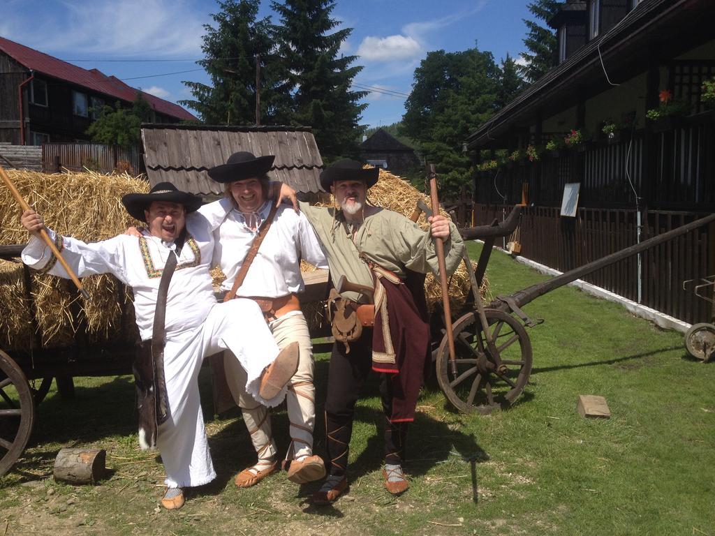 Penzion Javorina Čičmany Exteriér fotografie