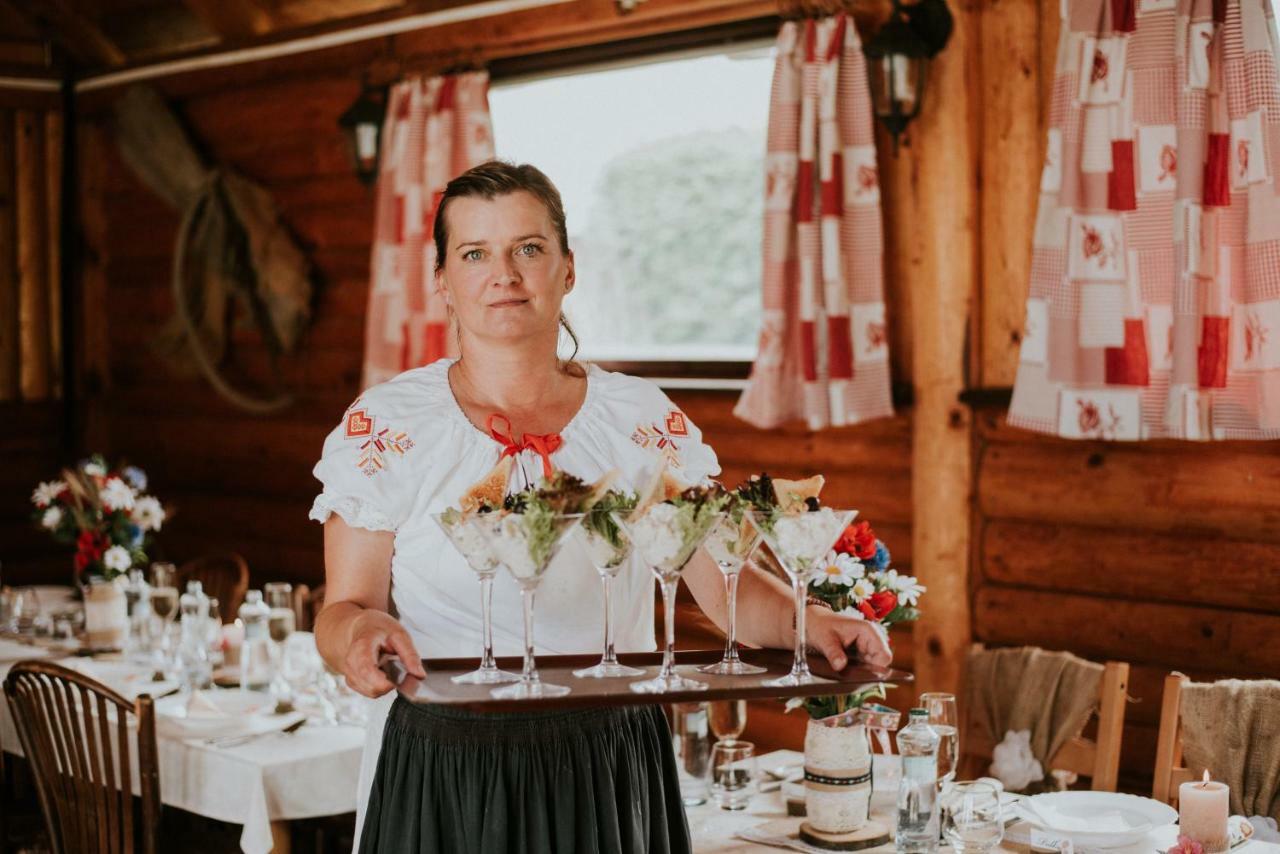 Penzion Javorina Čičmany Exteriér fotografie